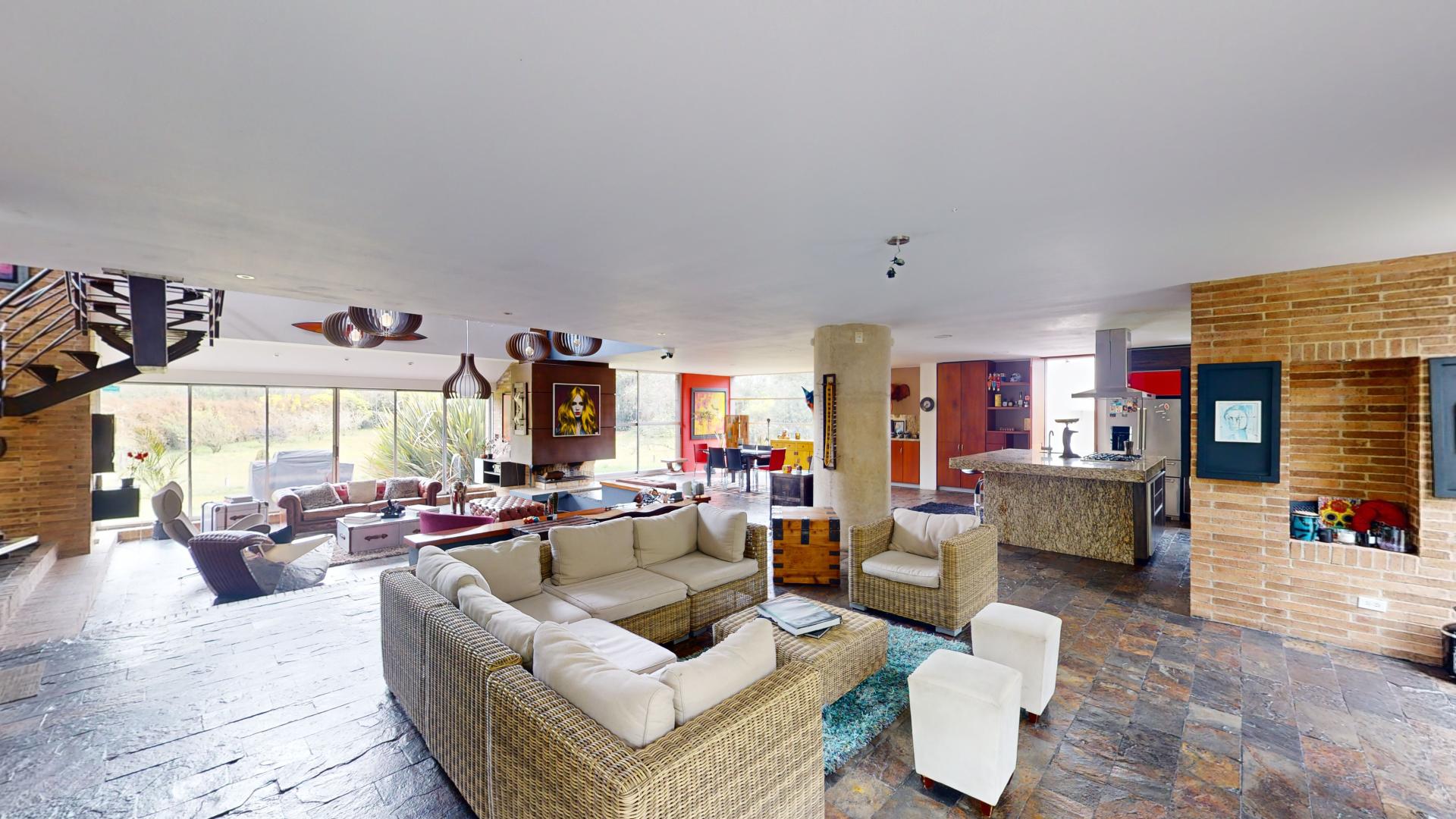 casa-via-la-calera-piso-1-sala-auxiliar
